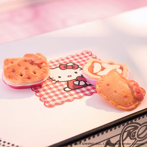 Hello Kitty x MGA's Miniverse Make It Mini Food Blind Capsule (Series 1) Toys&Games MGA